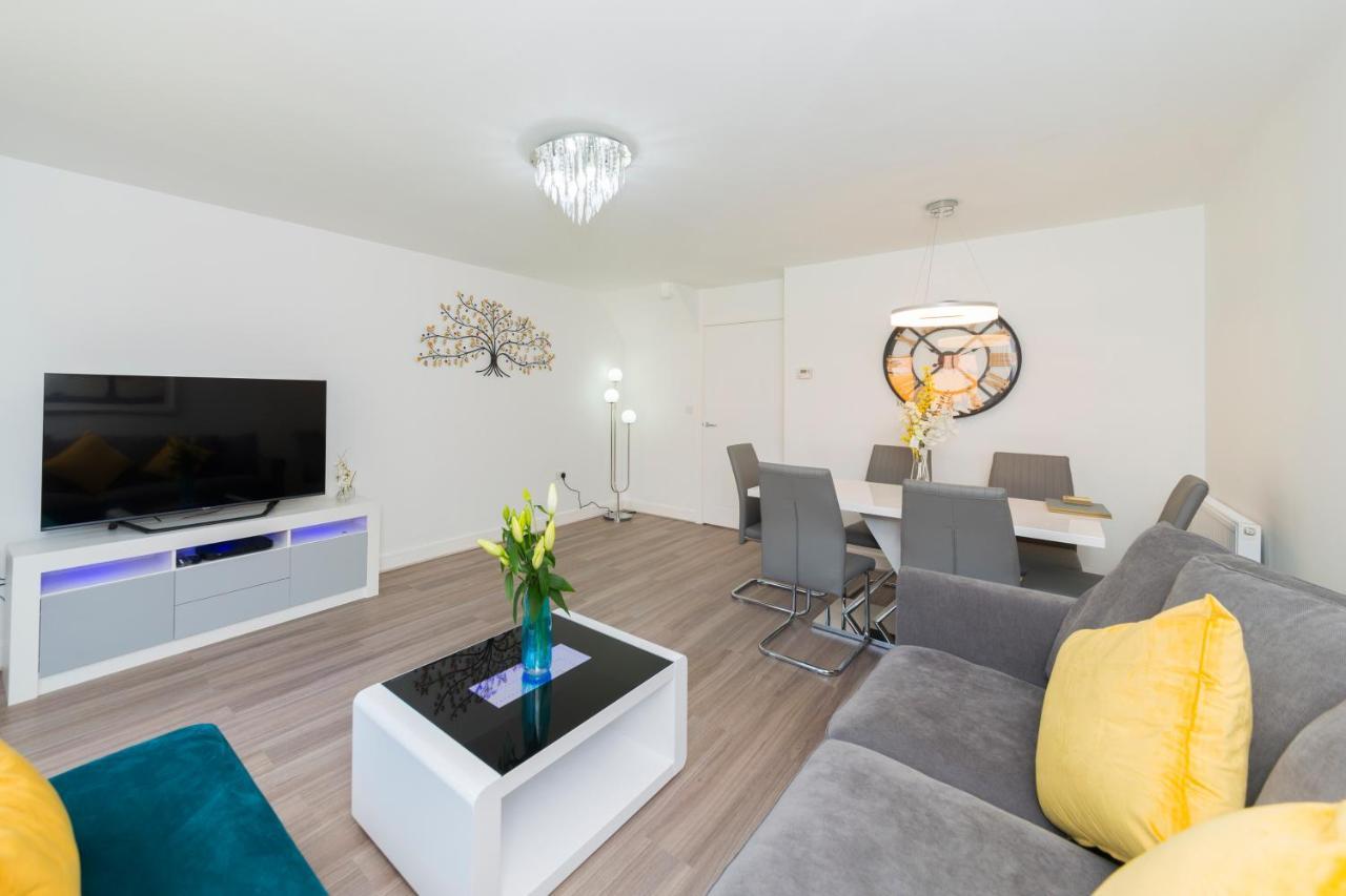 Greenfield Modern 3Br Home - Southcote Lane , Ридинг Экстерьер фото